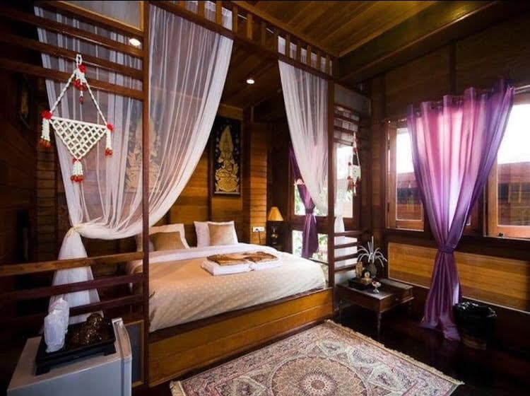 แนะนำที่พักใกล้ท่าเรือและวัดสำคัญ